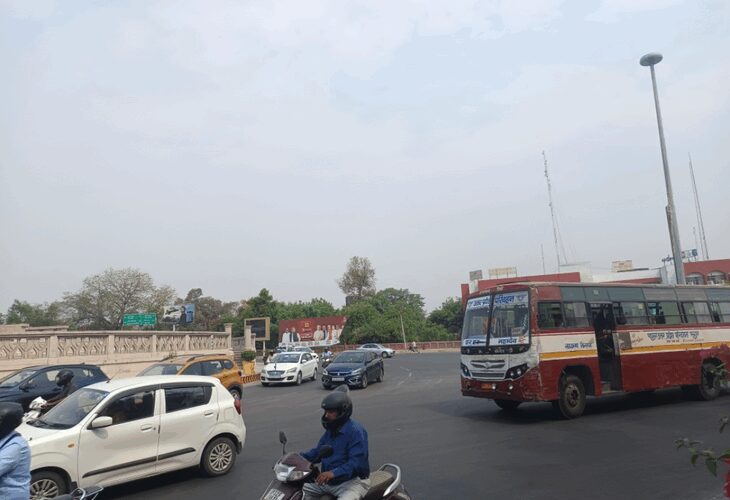 There will be a strong storm in Lucknow today | लखनऊ में आज चलेगी तेज आंधी: बारिश की संभावना, दिन में छाए रहेंगे बादल, मौसम विभाग ने जारी किया अलर्ट – Lucknow News
