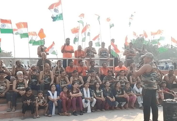 Slogans of ‘Down with Pakistan’ were raised on the banks of Gomti river in Lucknow | लखनऊ में गोमती किनारे लगे पाकिस्तान मुर्दाबाद के नारे: सेना की हुई तारीफ,वालंटियर्स ने नदी से निकाला 10 क्विंटल कचरा – Lucknow News