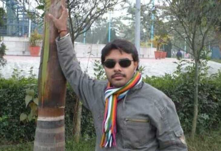 A debt ridden businessman committed suicide in Gorakhpur | गोरखपुर में कर्ज में डूबे व्यापारी ने किया सुसाइड: घर में फंदे से लटकी मिली लाश, काफी दिनों से परेशान थे; बैंक और सूदखोरों का था प्रेशर – Gorakhpur News