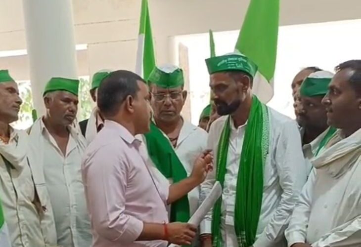 Illegal occupation of farmer leader’s land in Kaushambi | कौशांबी में किसान नेता की जमीन पर अवैध कब्जा: दबंगों ने दी जान से मारने की धमकी, किसान यूनियन के कार्यकर्ताओं ने किया प्रदर्शन – Kaushambi News