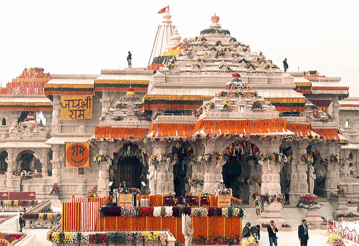up ayodhya ram mandir suspicious muslim woman detained update | राम मंदिर से मुस्लिम महिला को हिरासत में लिया: दर्शन करके निकल रही थी बाहर तो संदिग्ध एक्टिविटी पर सुरक्षाकर्मियों ने रोका – Ayodhya News