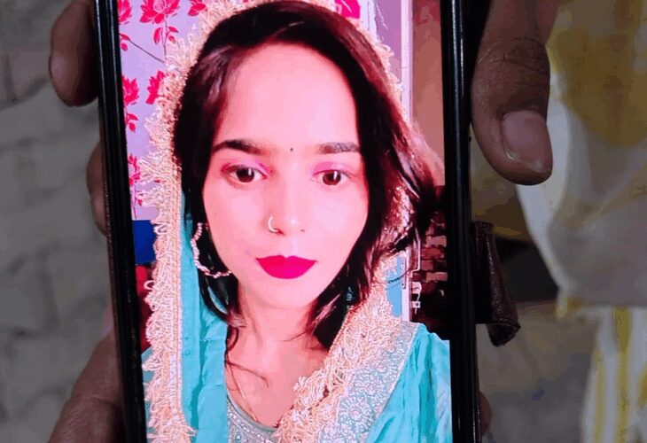 The girl made a video call and said- her in-laws are beating her | मुरादाबाद में ऑन कैमरा युवती का सुसाइड -VIDEO: 4 माह पहले लव मैरिज हुई; बोली-मरने के बाद मेरा हश्र इस जिंदगी से तो बेहतर हो होगा – Moradabad News
