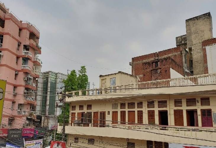 आज से 5 मई तक आंधी-बारिश का अलर्ट: कल बादल आए, बिना बरसे निकल गए; अधिकतम तापमान 5.6 डिग्री गिरा – Kanpur News
