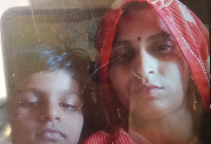 Mother and daughter consumed poison in Kaushambi | कौशांबी में मां-बेटी ने खाया जहर: पारिवारिक विवाद के बाद महिला ने 10 साल की बेटी के साथ की आत्महत्या – Kaushambi News