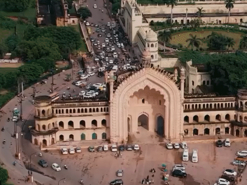 Route diversion for Muharram procession in old Lucknow | पुराने लखनऊ में मुहर्रम के जुलूस पर रूट डायवर्जन: आज शाम सात बजे से जुलूस समाप्त होने तक लागू रहेगा – Lucknow News
