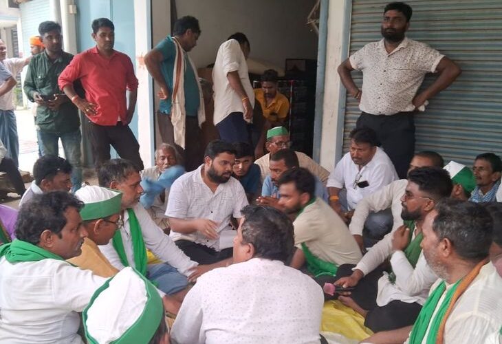 Fertilizer shortage and power cuts | खाद की कमी और बिजली कटौती: फतेहपुर में भारतीय किसान यूनियन की महापंचायत, अधिकारियों को दी चेतावनी – Fatehpur News