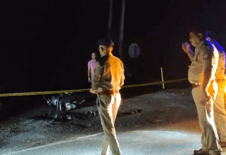 Murder accused injured by police bullet arrested in Jhansi | झांसी में पुलिस की गोली से घायल हत्यारोपी गिरफ्तार: प्रेमिका के साथ मिलकर की थी महिला की हत्या, लूटे गए 8 लाख के जेवर भी बरामद – Jhansi News