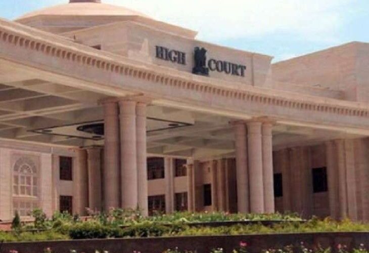 There will be a hearing again on the merger of primary schools in UP, Lucknow, Uttar Pradesh | प्राथमिक स्कूलों के विलय पर आज HC में सुनवाई होगी: एकल पीठ के फैसले को डबल बेंच में दी गई है चुनौती, अभिभावकों ने जताई है आपत्ति – Lucknow News