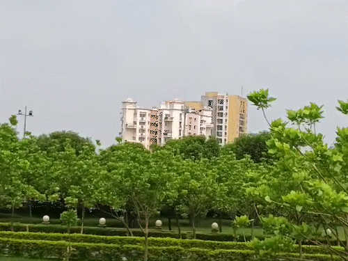 Clear weather in Lucknow, bright sunshine | लखनऊ में मौसम साफ, तेज धूप निकली: कई बाद बादल छाए रहेंगे,मानसून में 13 फीसदी कम बारिश,कल से फिर बारिश की संभावना – Lucknow News