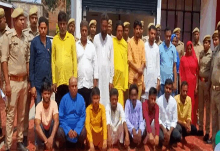 In 2023, 18 arrests were made in the case of conversion | 2023 में धर्मांतरण के मामले में हुई थी 18 गिरफ्तारी: कार्यक्रम को सांस्कृतिक रूप देने के लिए किया गया था कव्वाली का आयोजन बलरामपुर के थे चार आरोपी – Azamgarh News
