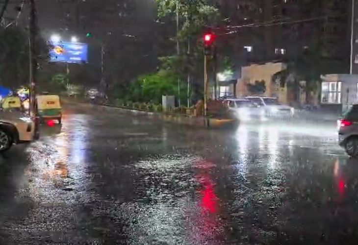 Weather changed due to rain at night in Ghaziabad | गाजियाबाद में रात में बारिश से बदला मौसम: शहर के कई इलाकों में अंधेरा छाया, आज भी 6 मिलीमीटर बारिश होने का अनुमान – Ghaziabad News