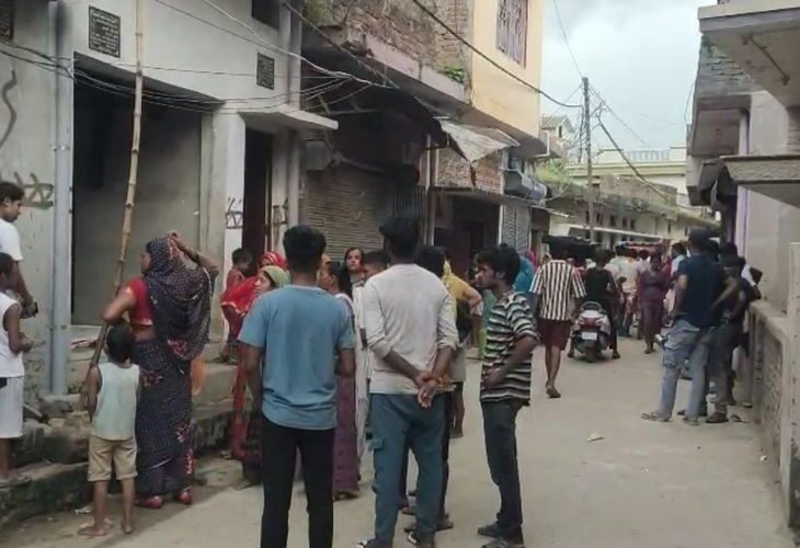 Two girls died due to drowning in a railway pit | रेलवे गड्ढे में डूबने से दो बच्चियों की मौत: बहराइच में रेलवे विभाग द्वारा खोदे गए गड्ढे में भरा था पानी – Bahraich News