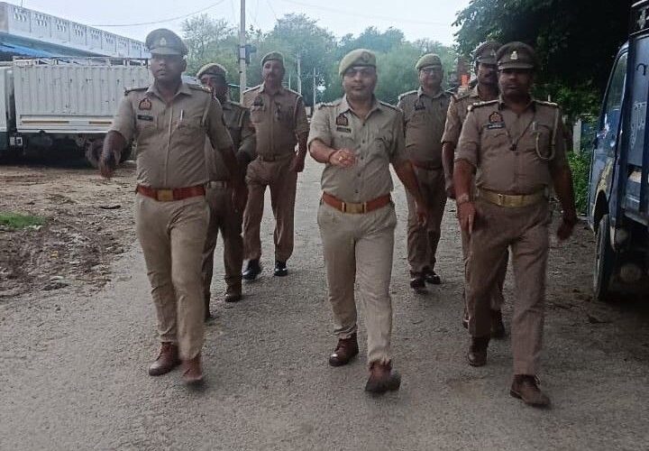 Milk trader’s two sons attacked, injured | दूध कारोबारी के दो बेटों पर हमला, घायल: प्रयागराज में 18 और 13 साल के भाइयों को लाठी-डंडों से पीटा, एक की हालत गंभीर – Prayagraj (Allahabad) News