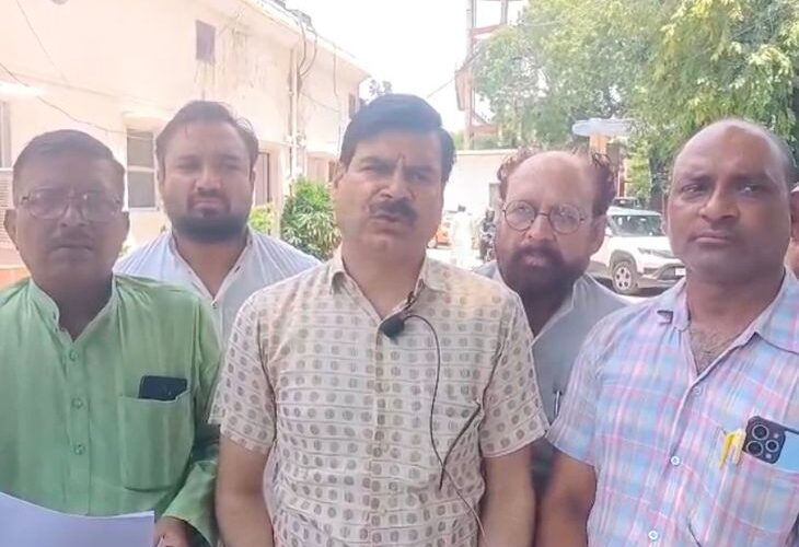 Sampling dispute at the milk trader’s place in Nanauta | नानौता में दूध व्यापारी के यहां सैंपलिंग विवाद: सहारनपुर में व्यापारी का आरोप- अमानक रसायन का प्रयोग, घर पर पुलिस भेजी; व्यापार मंडल ने मांगी कार्रवाई – Saharanpur News