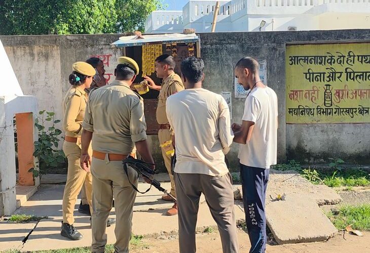11 accused arrested in Gonda in 24 hours | गोंडा में 24 घंटे में 11 आरोपी गिरफ्तार: 3 लाख कीमत का 6.56 किलो गांजा बरामद, मुख्य आरोपी की तलाश – Gonda News