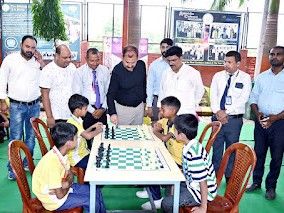 Two day chess competition started in Ballia | बलिया में दो दिवसीय शतरंज प्रतियोगिता शुरू: सनबीम स्कूल में चतुरंग 2.0-2025 का आयोजन, जिले के कई स्कूलों के छात्र ले रहे हिस्सा – Ballia News