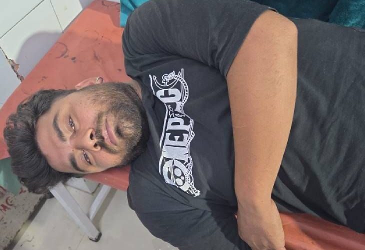 Encounter of the person who touched a student inappropriately in Kanpur | कानपुर में छात्रा को बैड टच करने वाले का एनकाउंटर: घेराबंदी देख पुलिस पर की फायरिंग, पैर में लगी गोली,  तमंचा–बाइक बरामद – Kanpur News