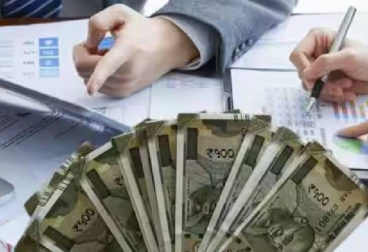 Fraud of crores of rupees in Gorakhpur | गोरखपुर में करोड़ों रुपये की जालसाजी: रुपये डबल करने का झांसा देकर जमा कराई रकम फिर भाग गई कंपनी, 15 के खिलाफ FIR – Gorakhpur News