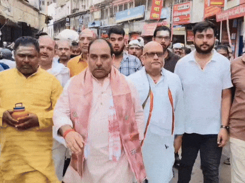 Congress will reach Delhi-Lucknow to stop bulldozers in Varanasi-Dalmandi | वाराणसी-दालमंडी में बुलडोजर रोकने को दिल्ली-लखनऊ तक दस्तक देगी कांग्रेस: 12-सदस्य सर्वेक्षण-संवाद करेंगे, राज्यपाल से ‘हेरिटेज मार्केट’ की मांग – Varanasi News