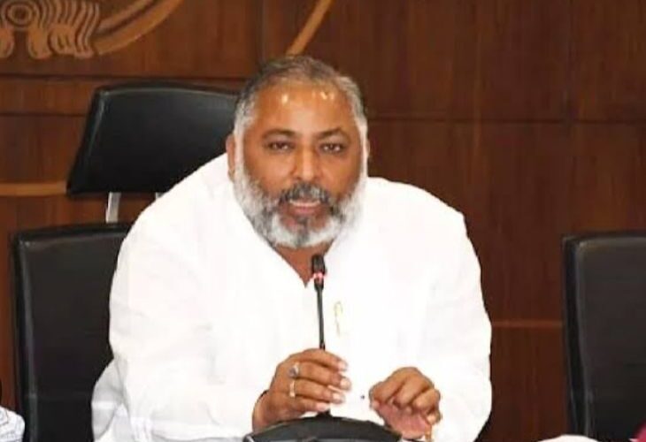 UP government’s gift for devotees on Pitru Paksha, Lucknow, Uttar Pradesh, Transport minister, Gaya ,Bihar | पितृपक्ष पर श्रद्धालुओं के लिए यूपी सरकार की सौगात: वाराणसी से गया तक चलेगी विशेष बस सेवा, 465 रुपए होगा किराया – Lucknow News