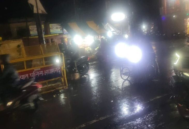 Rain started in Azamgarh at midnight | आजमगढ़ में आधी रात को शुरू हुई बारिश: देर रात तक चलती रही रुक-रुक कर बारिश आसमान में छाई काली घटाएं – Azamgarh News