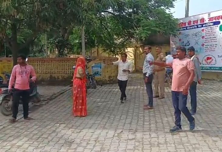 A woman died during blood transfusion in a private hospital | निजी अस्पताल में ब्लड चढ़ाने के दौरान महिला की मौत: सोनभद्र में परिजनों का आरोप- डॉक्टर मौजूद नहीं थे, स्टाफ ने दुर्व्यवहार किया – Sonbhadra News