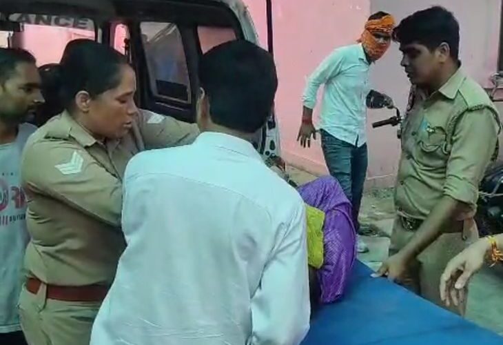 A woman set herself on fire by pouring petrol in Jalaun, condition critical | जालौन में महिला ने पेट्रोल डालकर लगाई आग, हालत गंभीर: कानपुर रेफर; पति-पत्नी में हुआ था विवाद – Jalaun News
